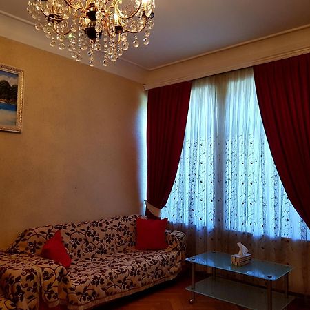 Formula Deluxe Apartment Sea View On Nizami Street Baky Esterno foto