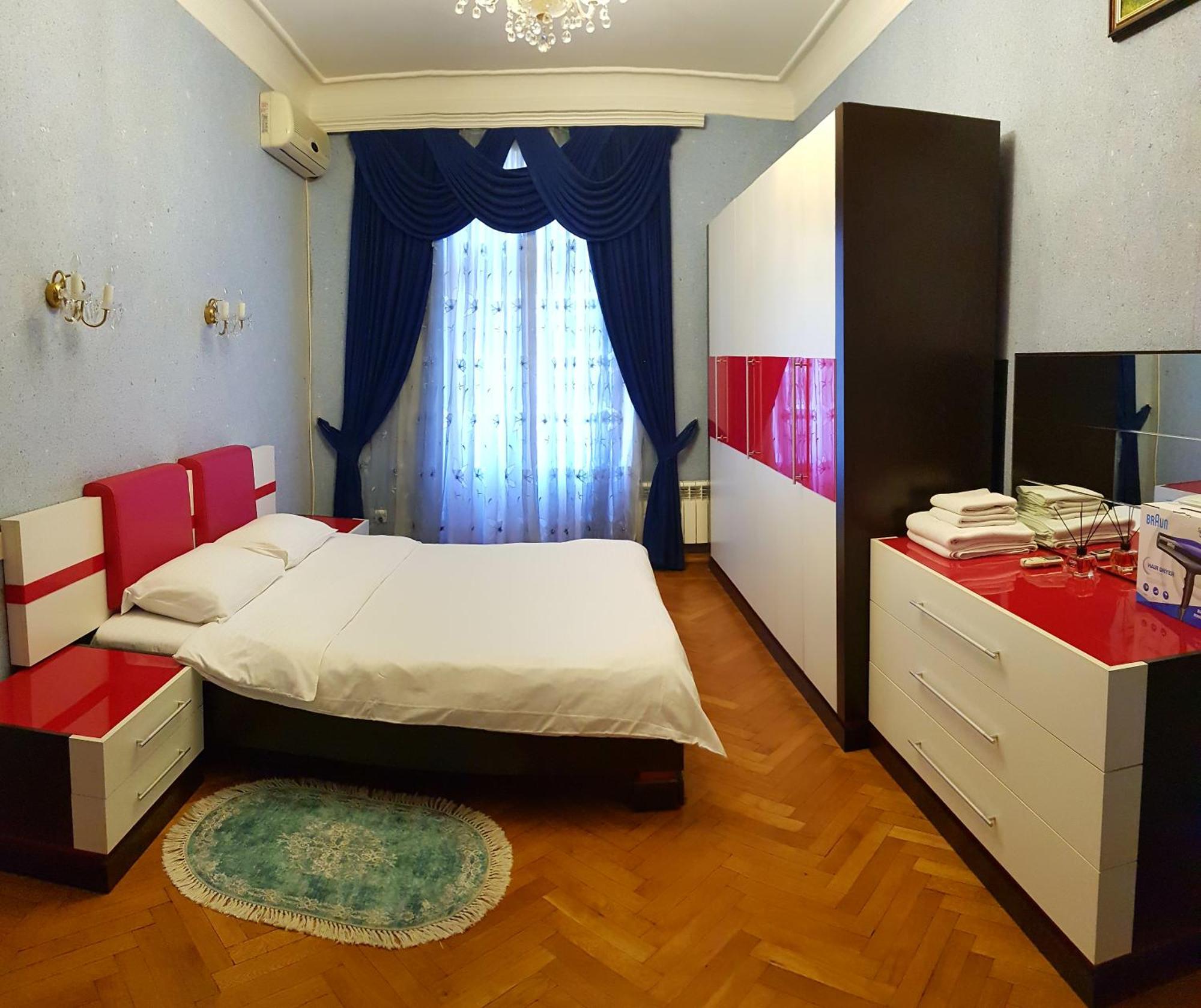 Formula Deluxe Apartment Sea View On Nizami Street Baky Esterno foto